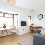 Campbell Modern 2Br Apartment In Oxford Free Parking